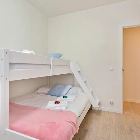 Modern Town House With Great Terrace At 100 Meters From Beach * Ostende